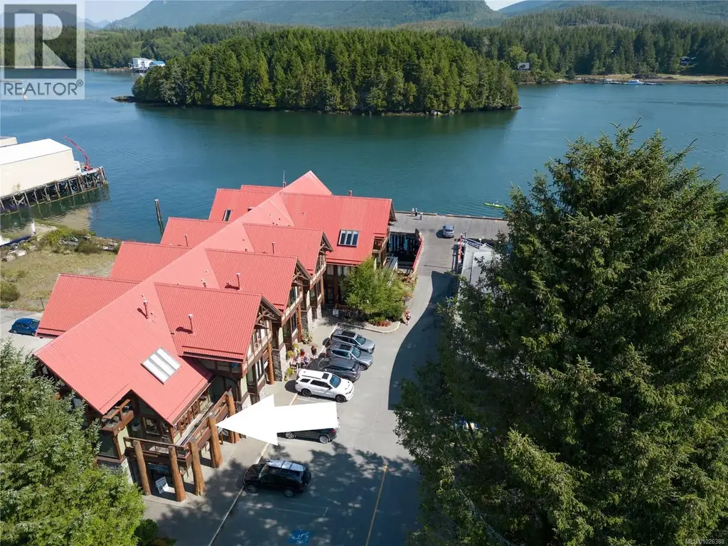 206 1645 Cedar Rd, Ucluelet