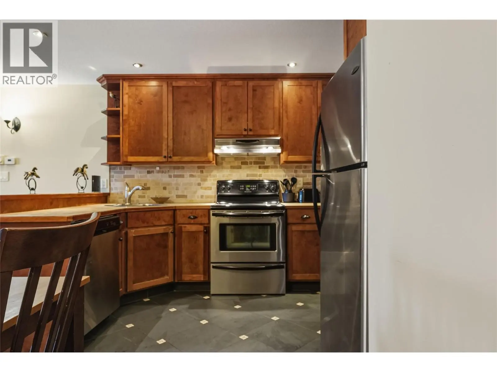 725 Monashee Road. Silver Star, British Columbia