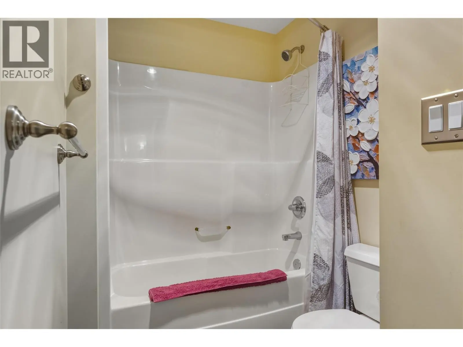 725 Monashee Road. Silver Star, British Columbia