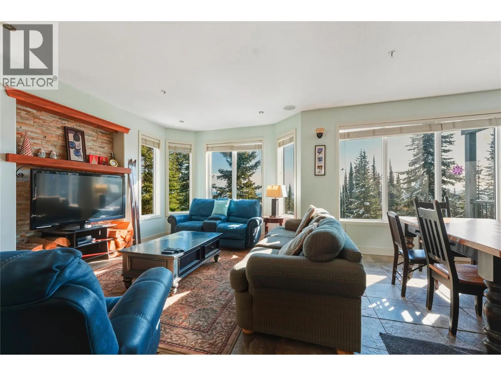 725 Monashee Road. Silver Star, British Columbia