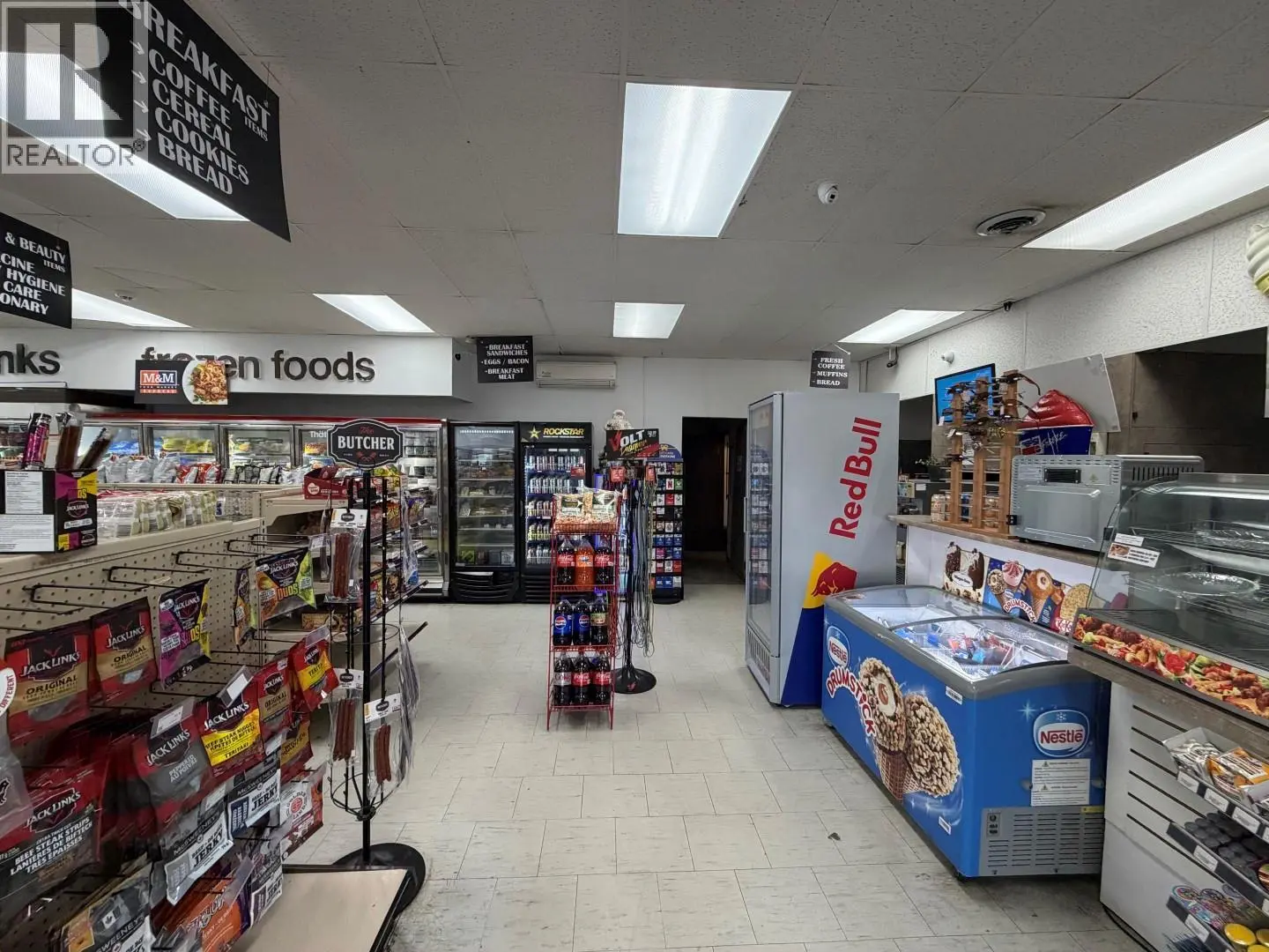 2409 39 Street. Vernon, British Columbia