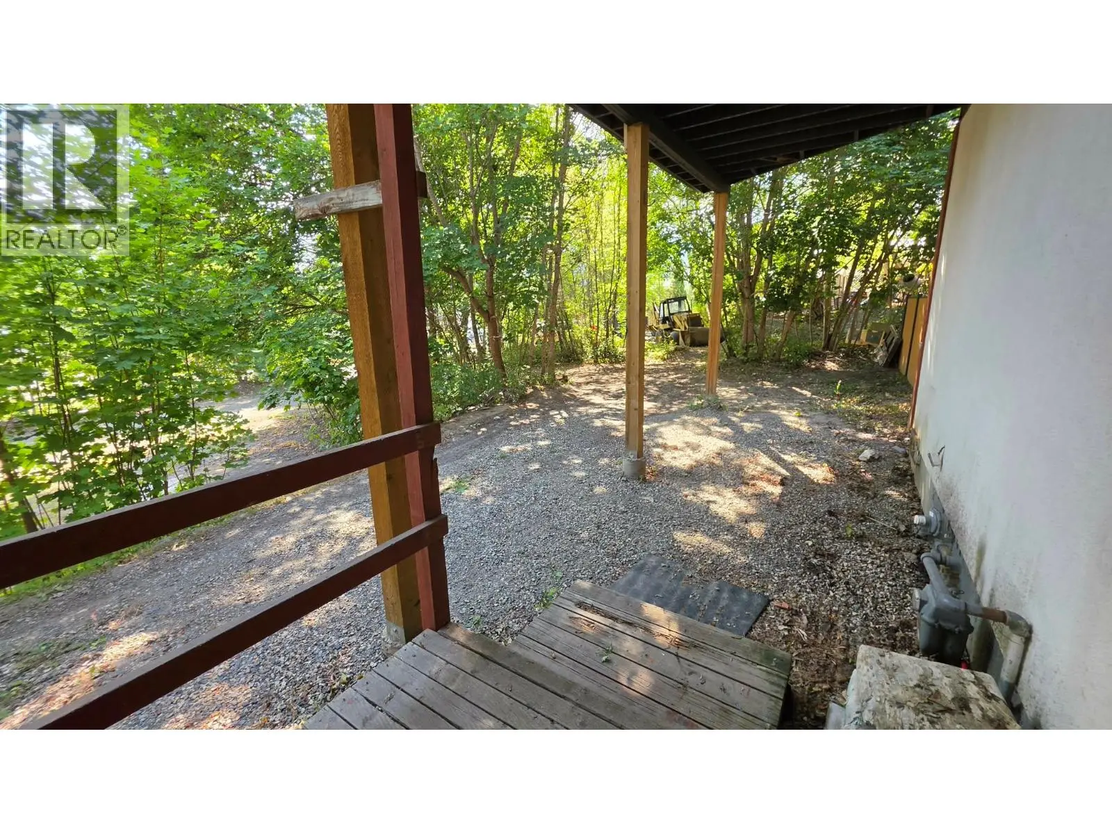 2193 Park Avenue. Lumby, British Columbia