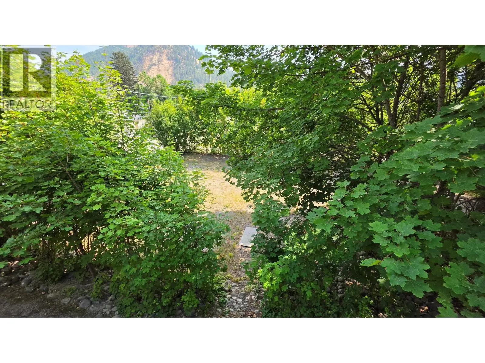 2193 Park Avenue. Lumby, British Columbia