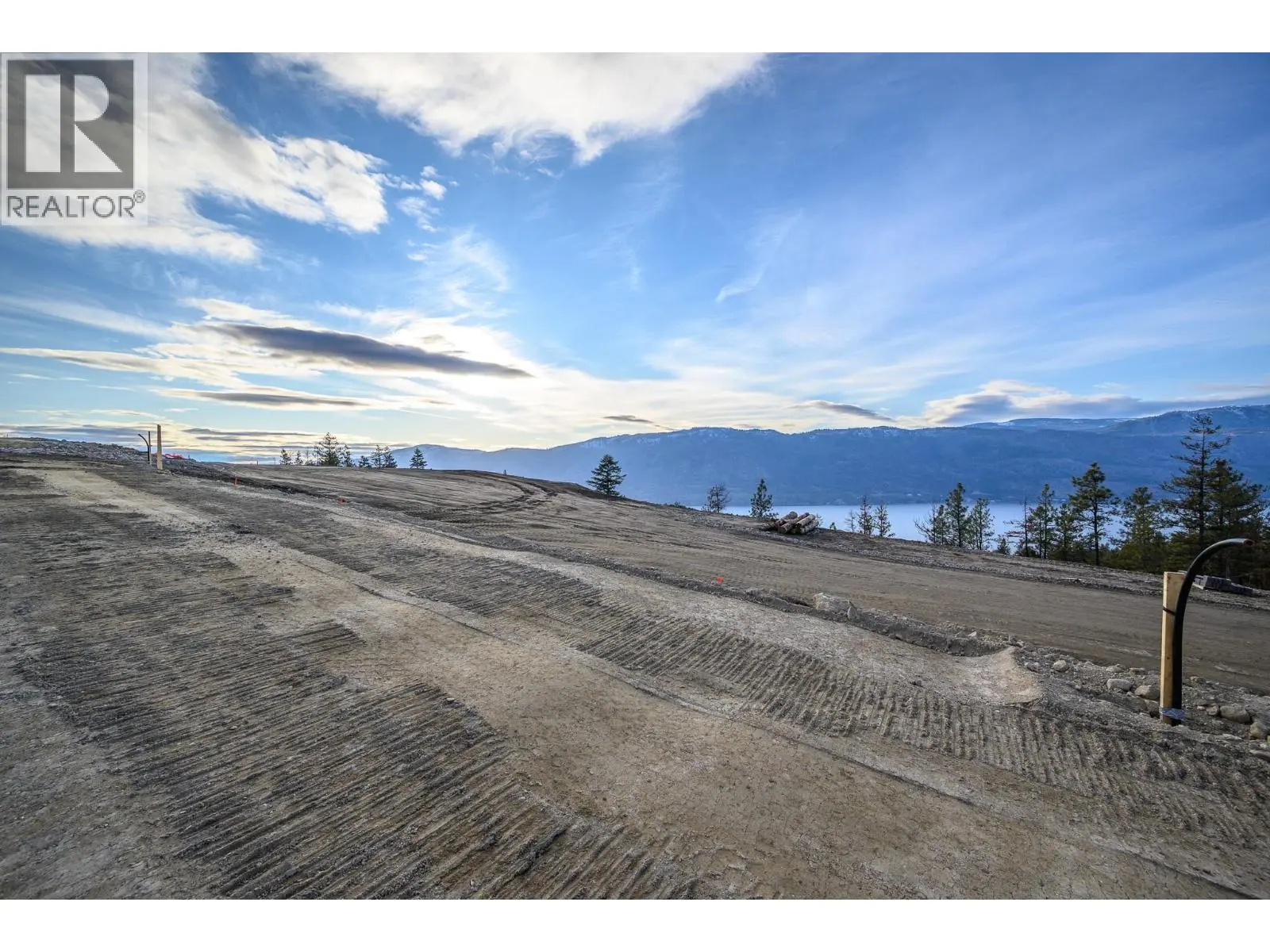 11 Beacon Hill Drive. Lake Country, British Columbia