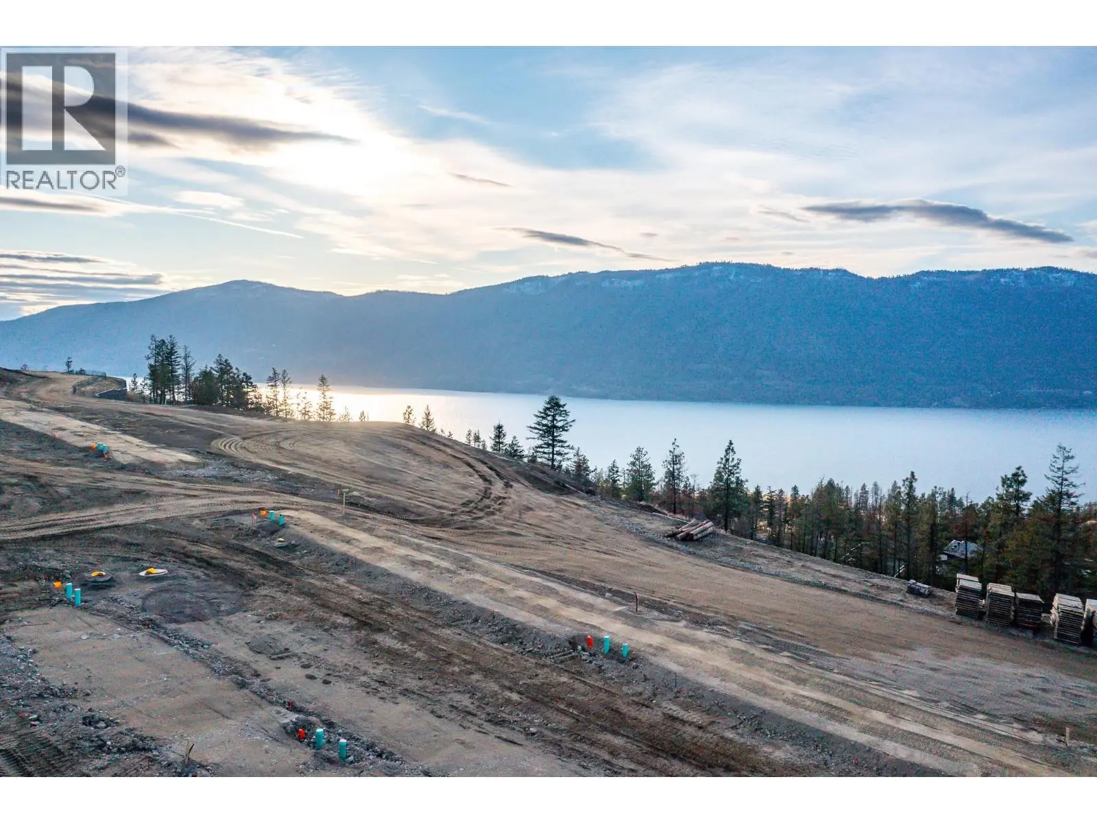 11 Beacon Hill Drive. Lake Country, British Columbia