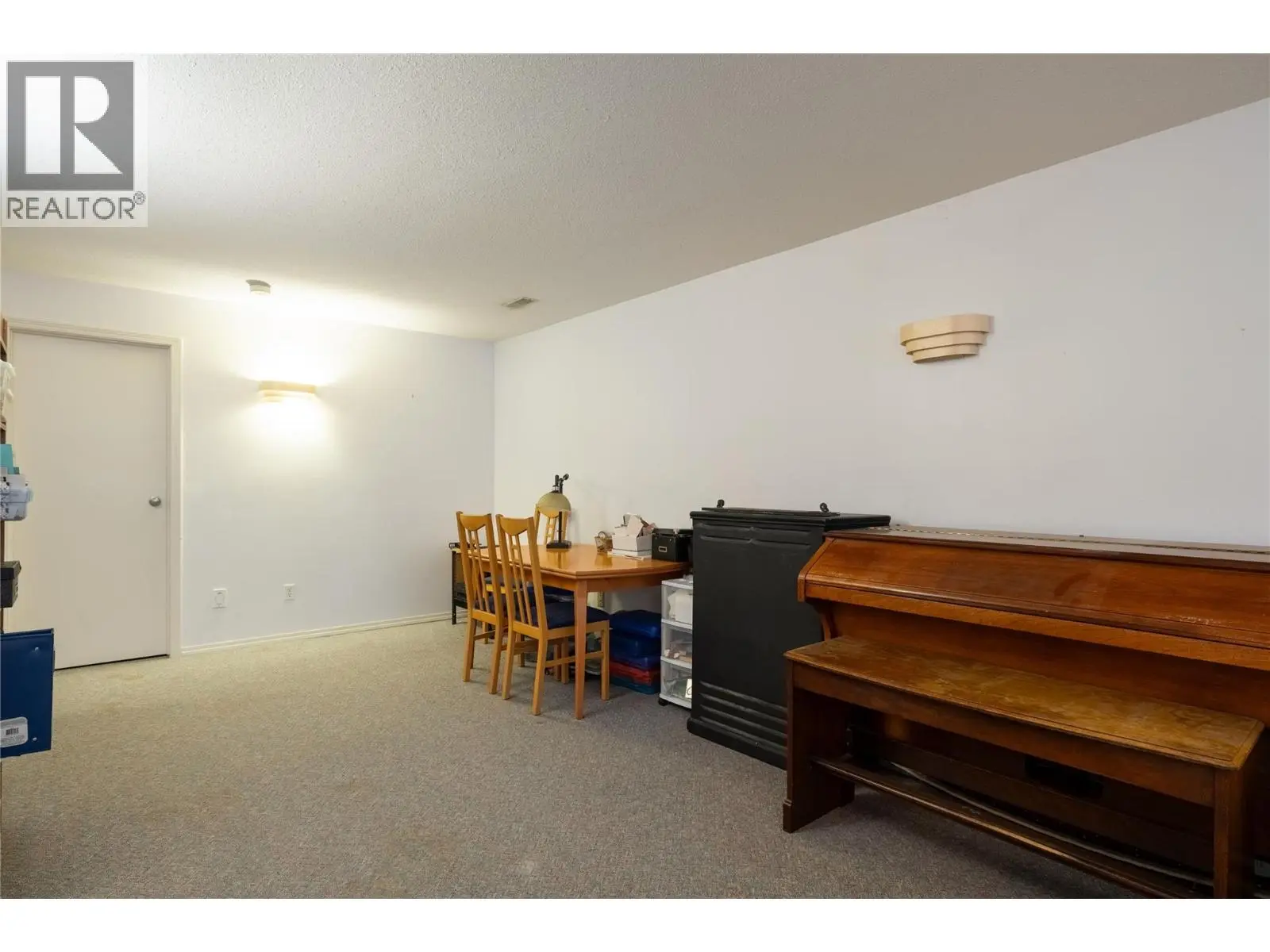 3439 Mciver Road. West Kelowna, British Columbia