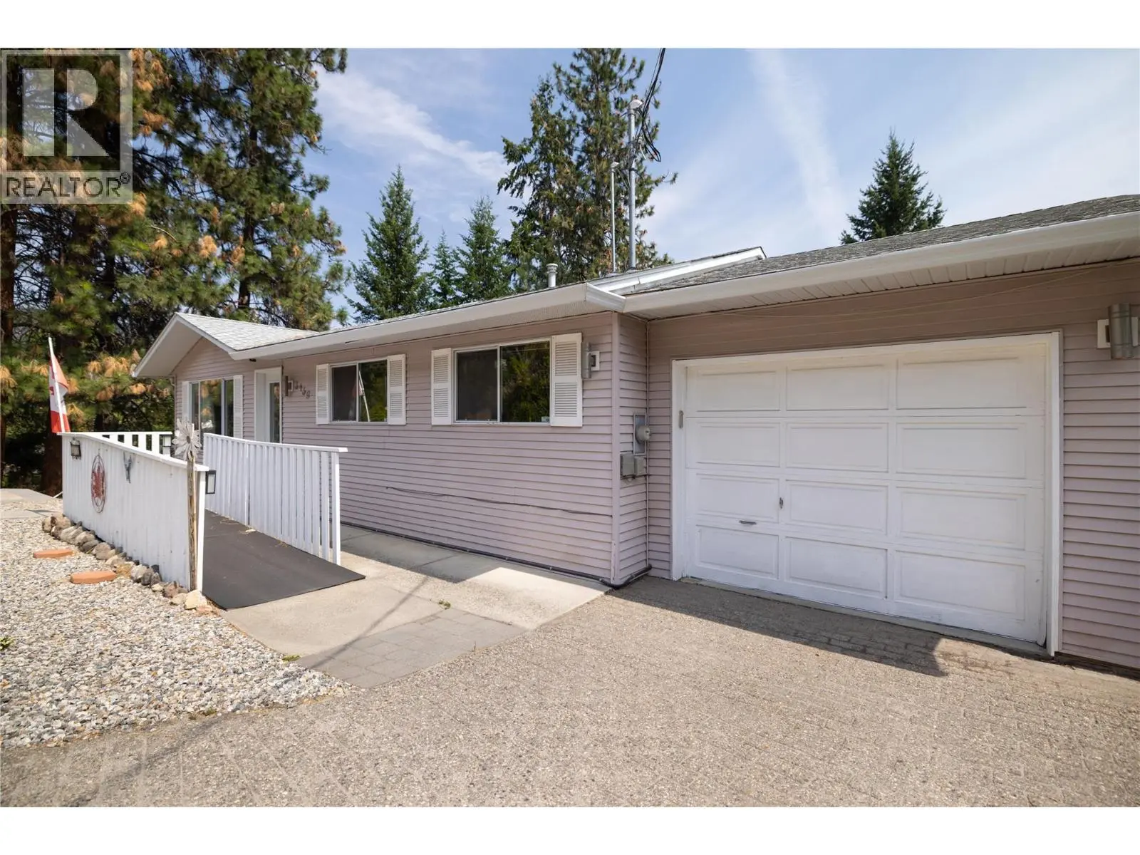 3439 Mciver Road. West Kelowna, British Columbia