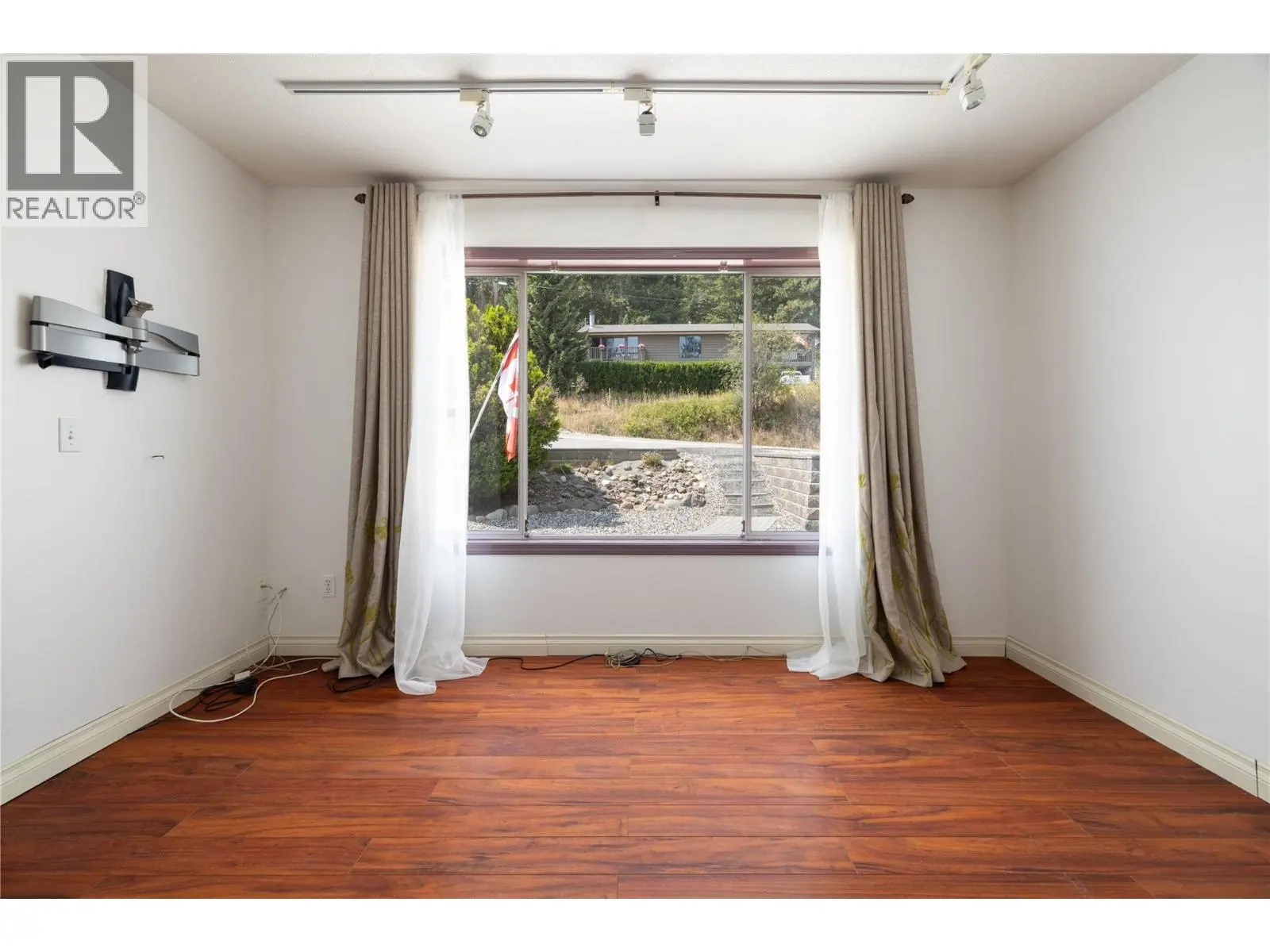 3439 Mciver Road. West Kelowna, British Columbia