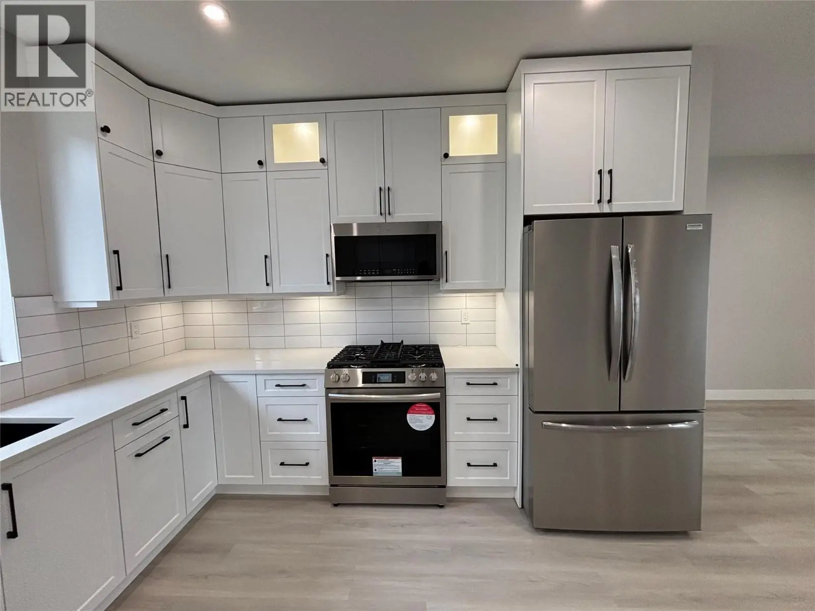 574 Meadowlark Avenue. Vernon, British Columbia