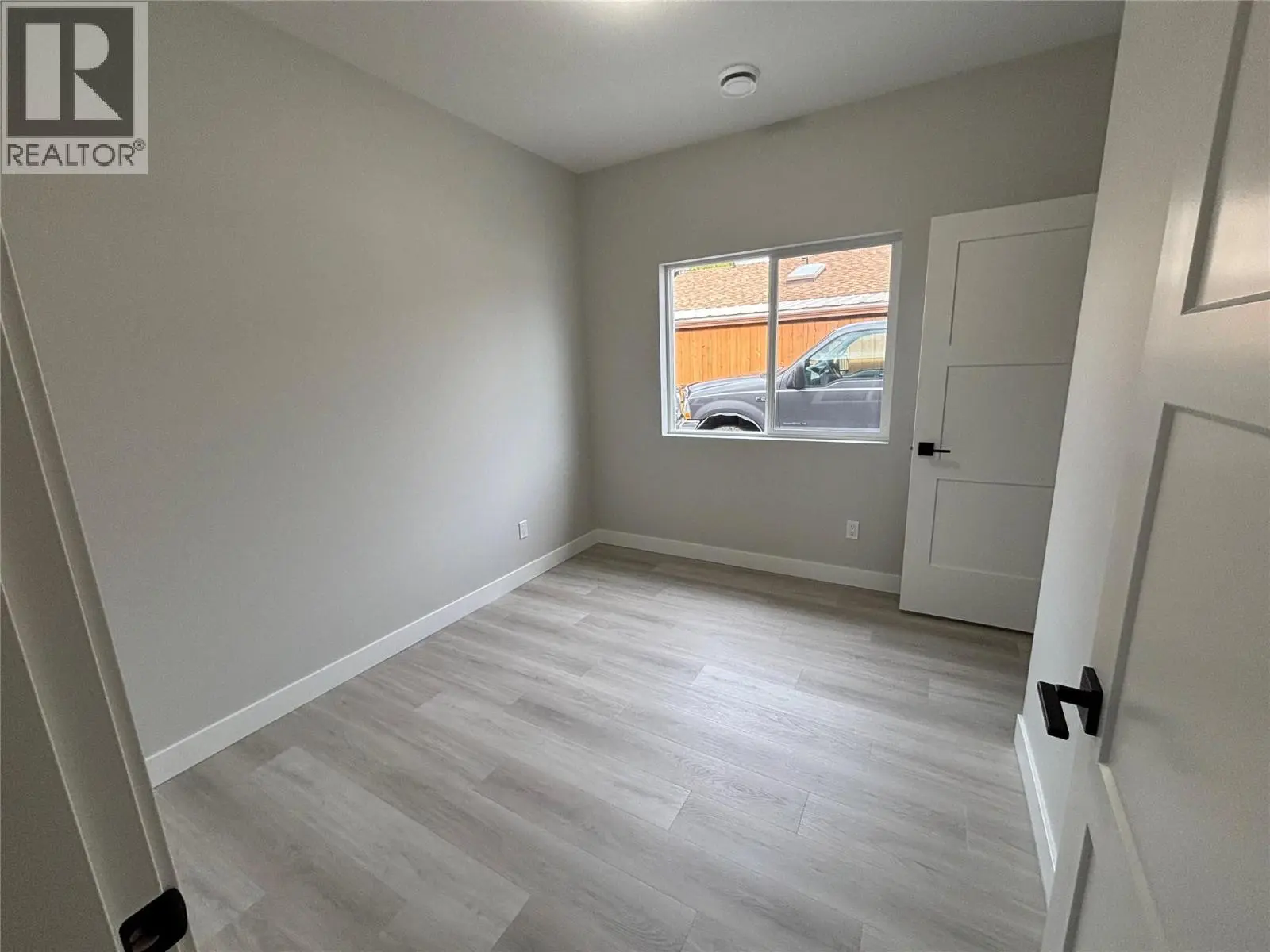 574 Meadowlark Avenue. Vernon, British Columbia