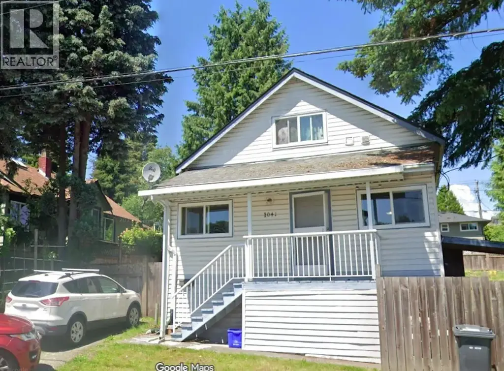 1041 James Avenue, Coquitlam