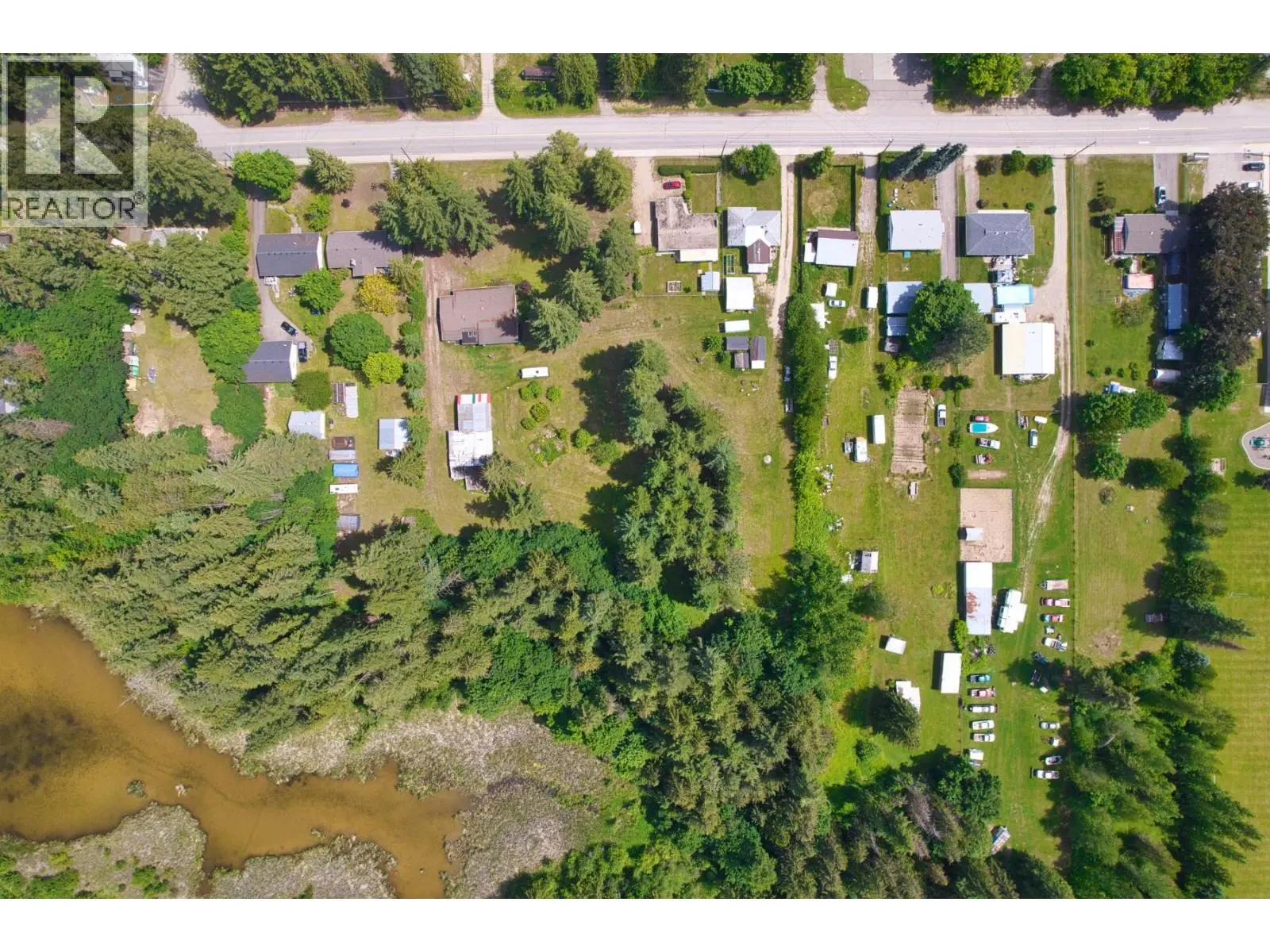 6611 50th Street Ne. Salmon Arm, British Columbia