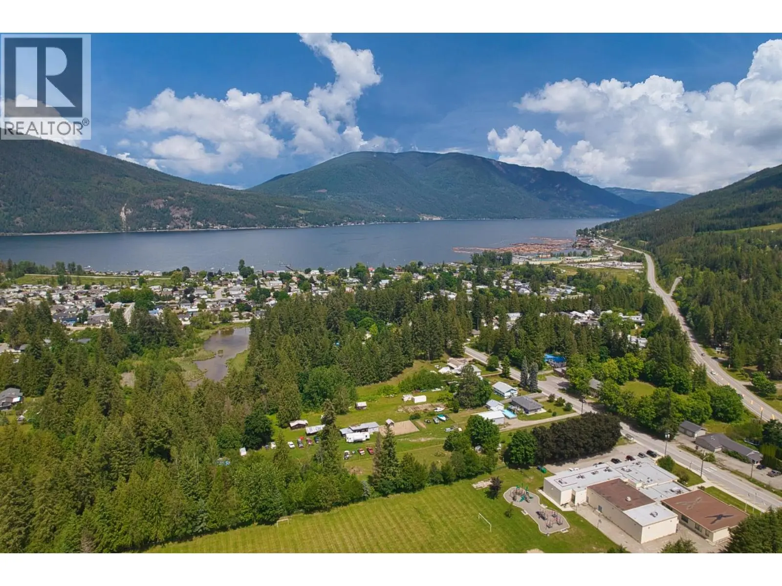 6641 50th Street Ne. Salmon Arm, British Columbia