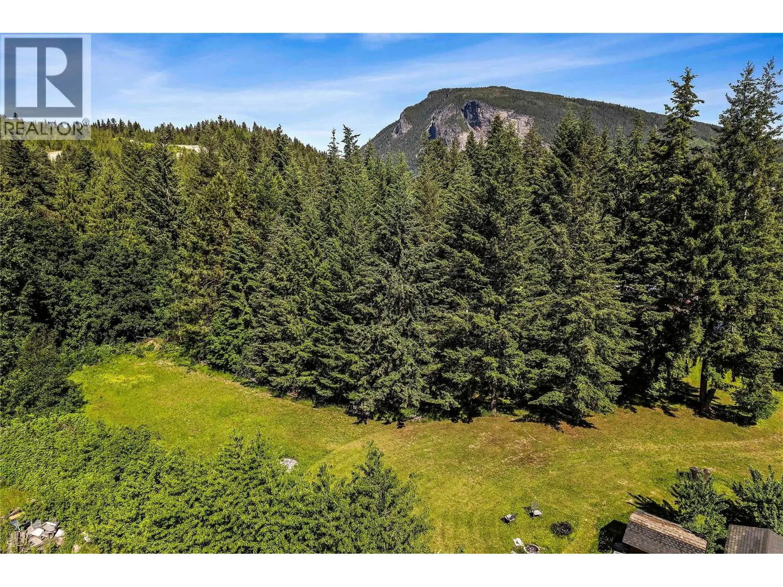 6641 50th Street Ne. Salmon Arm, British Columbia