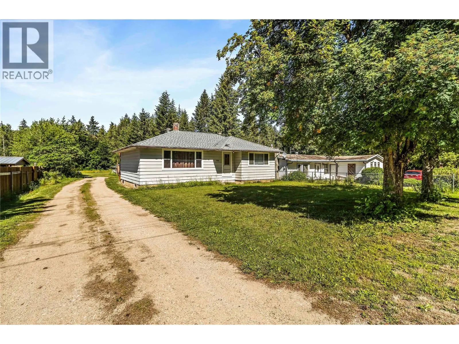 6641 50th Street Ne. Salmon Arm, British Columbia