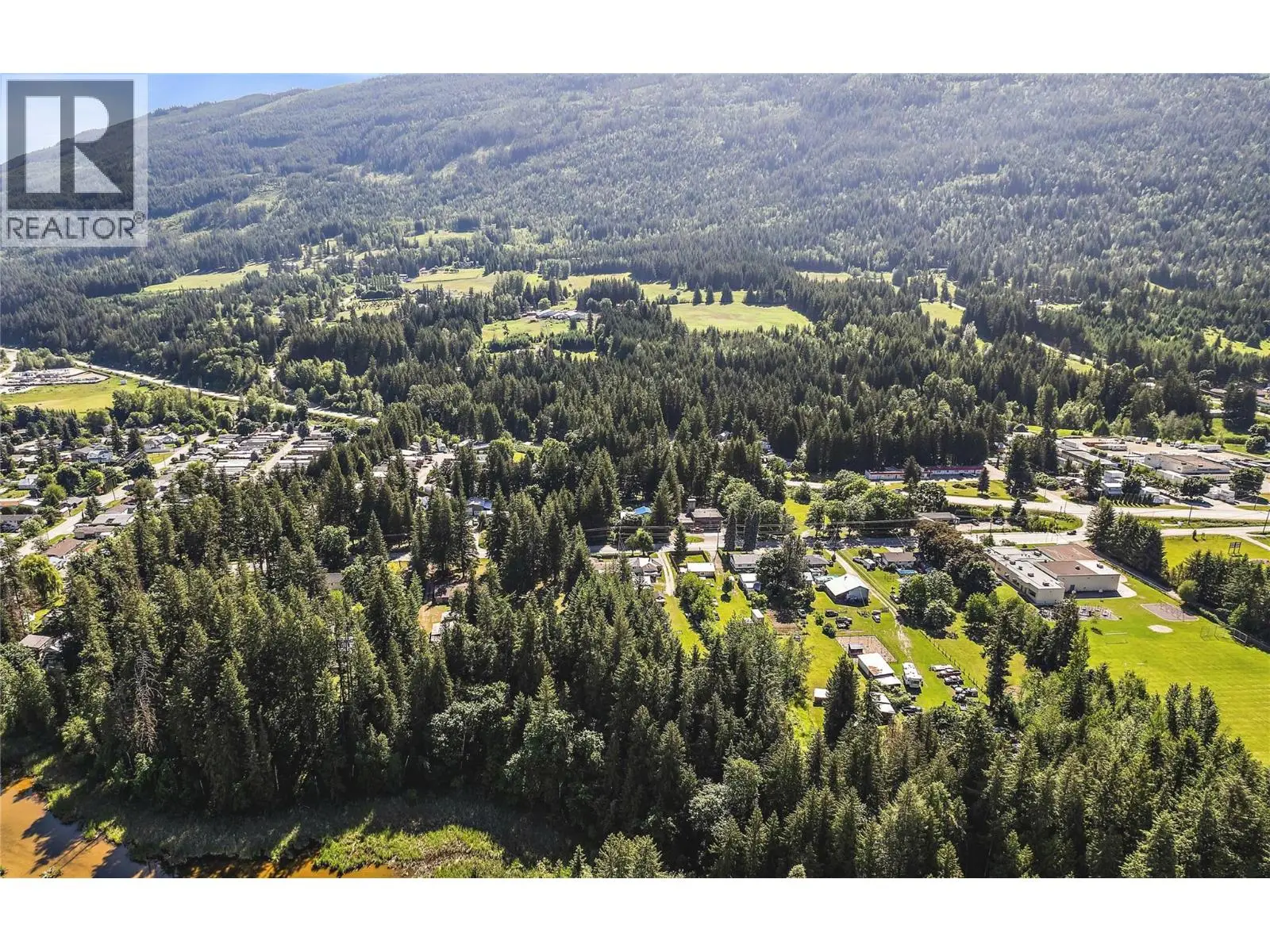 6721 50th Street Ne. Salmon Arm, British Columbia