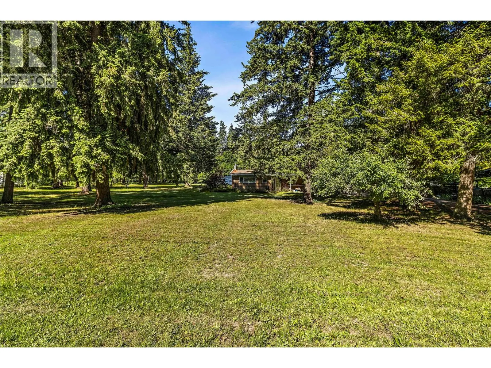 6721 50th Street Ne. Salmon Arm, British Columbia