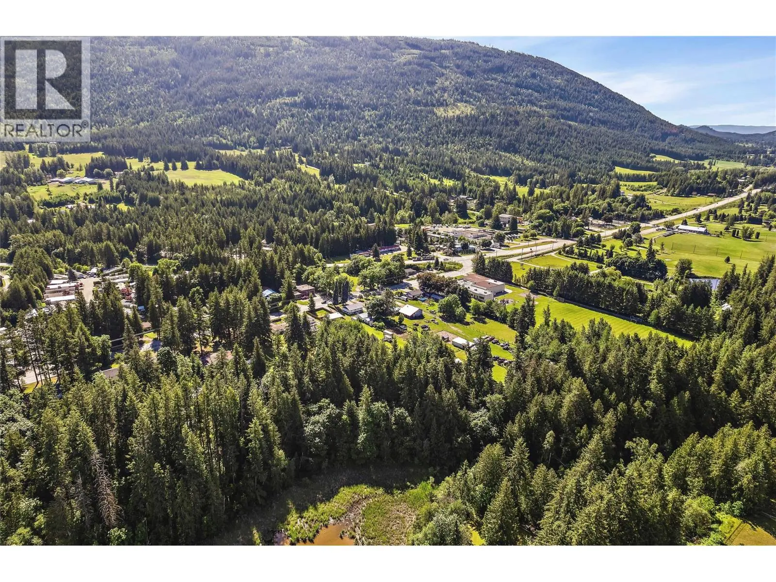 6721 50th Street Ne. Salmon Arm, British Columbia