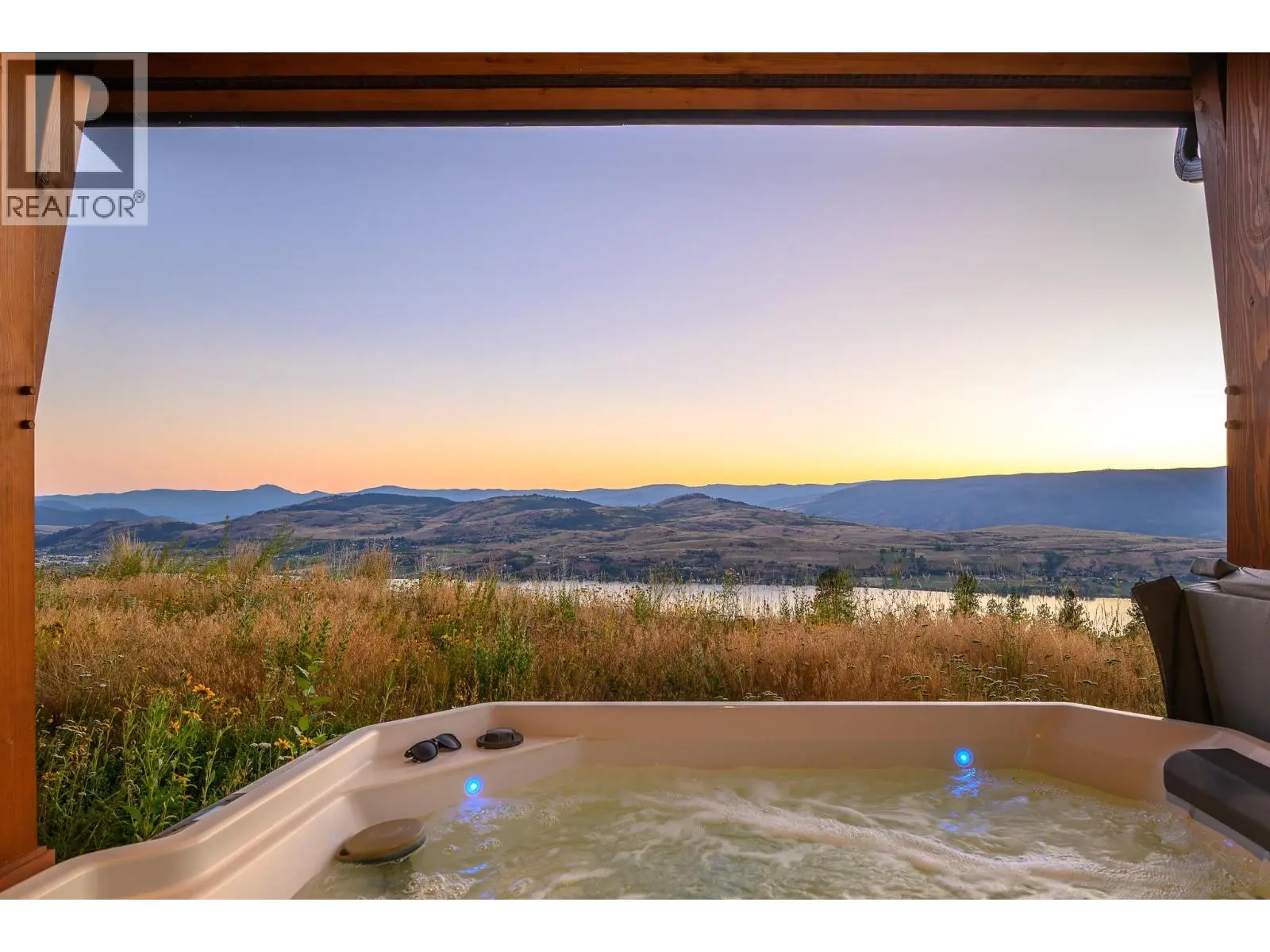 7212 Mountridge Place. Vernon, British Columbia