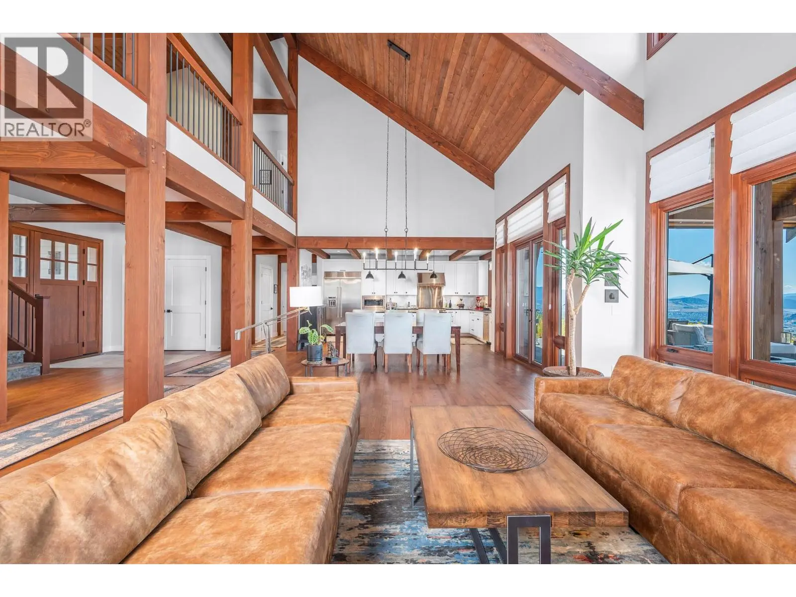 7212 Mountridge Place. Vernon, British Columbia