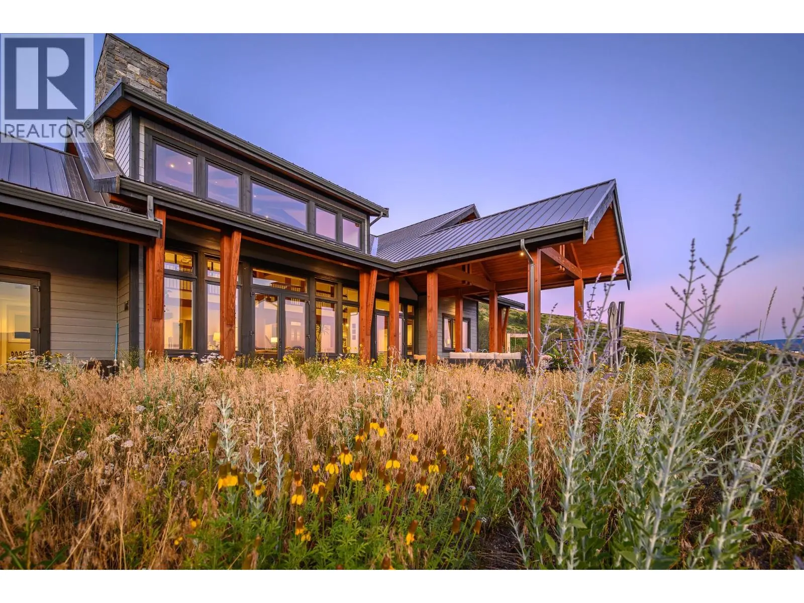 7212 Mountridge Place. Vernon, British Columbia