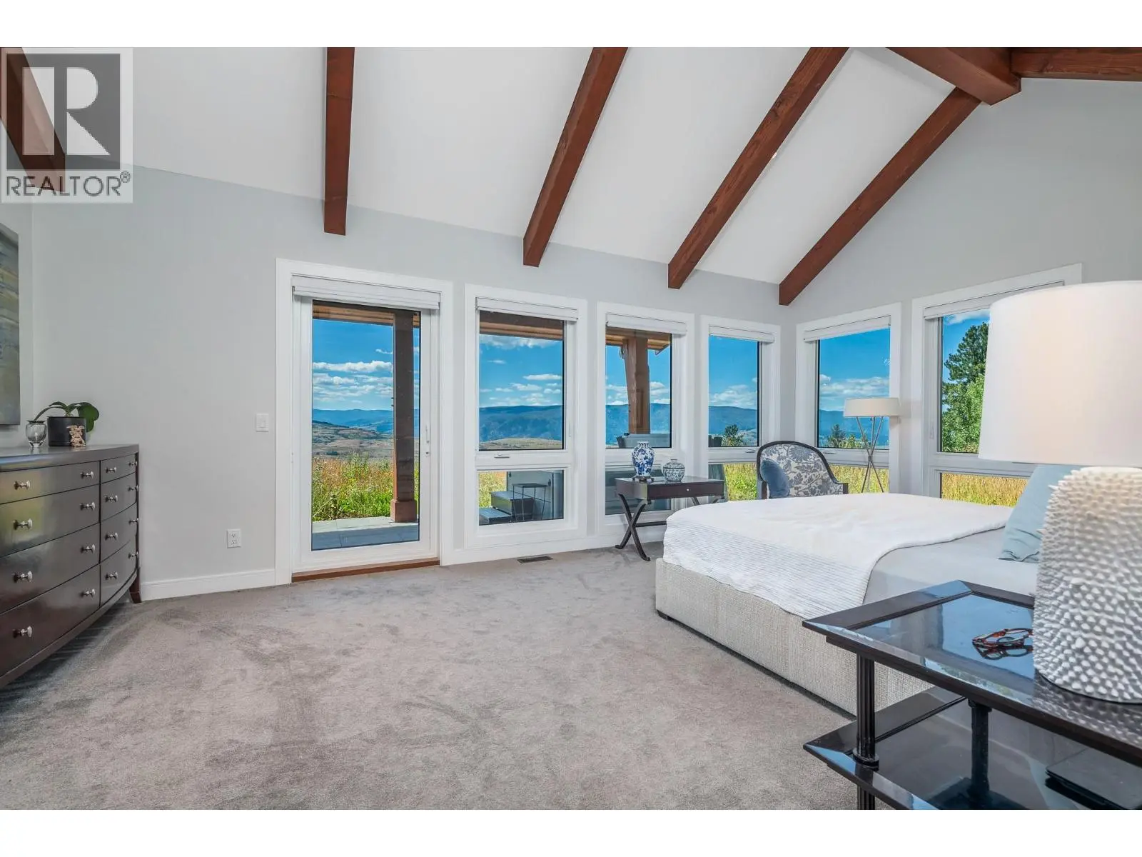 7212 Mountridge Place. Vernon, British Columbia