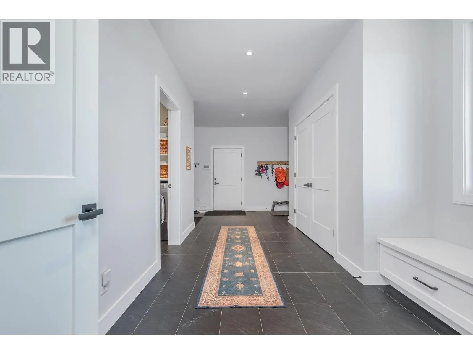 7212 Mountridge Place. Vernon, British Columbia