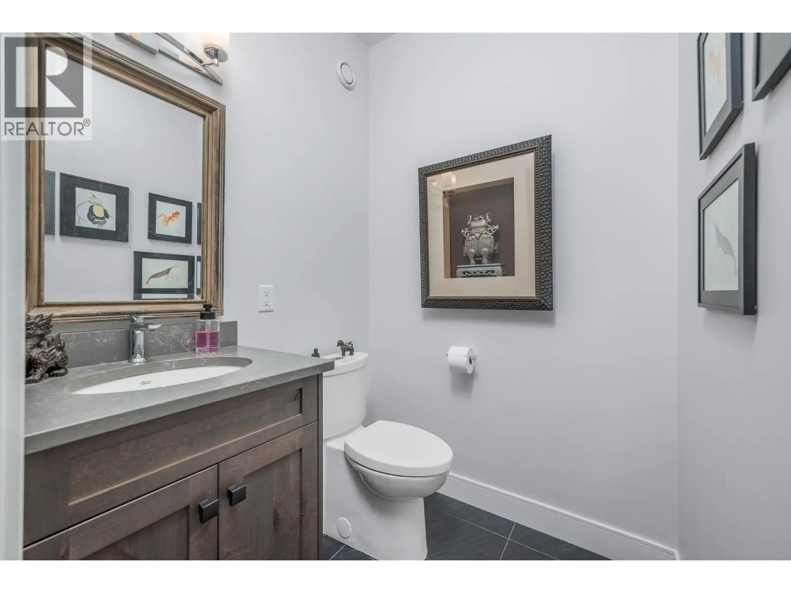 7212 Mountridge Place. Vernon, British Columbia