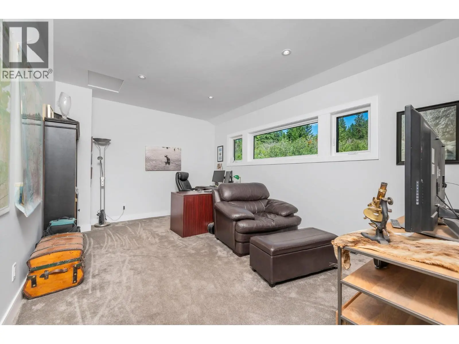 7212 Mountridge Place. Vernon, British Columbia