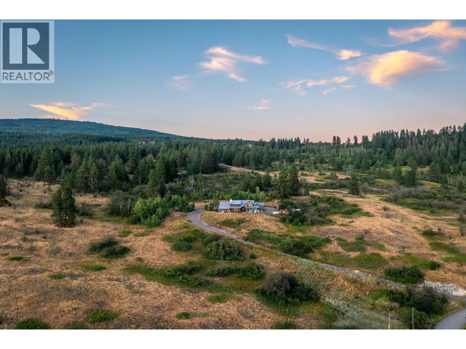 7212 Mountridge Place. Vernon, British Columbia