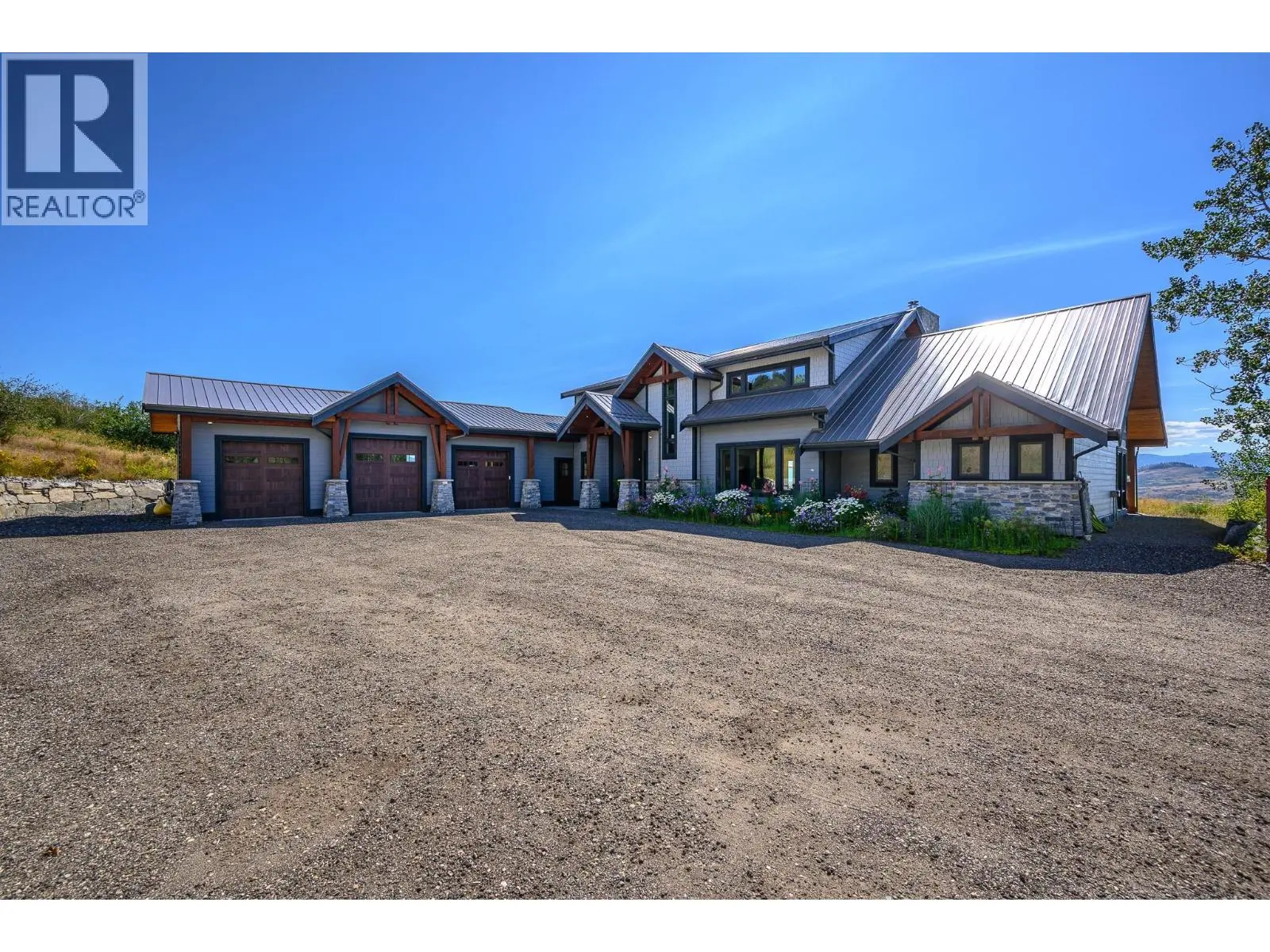 7212 Mountridge Place. Vernon, British Columbia