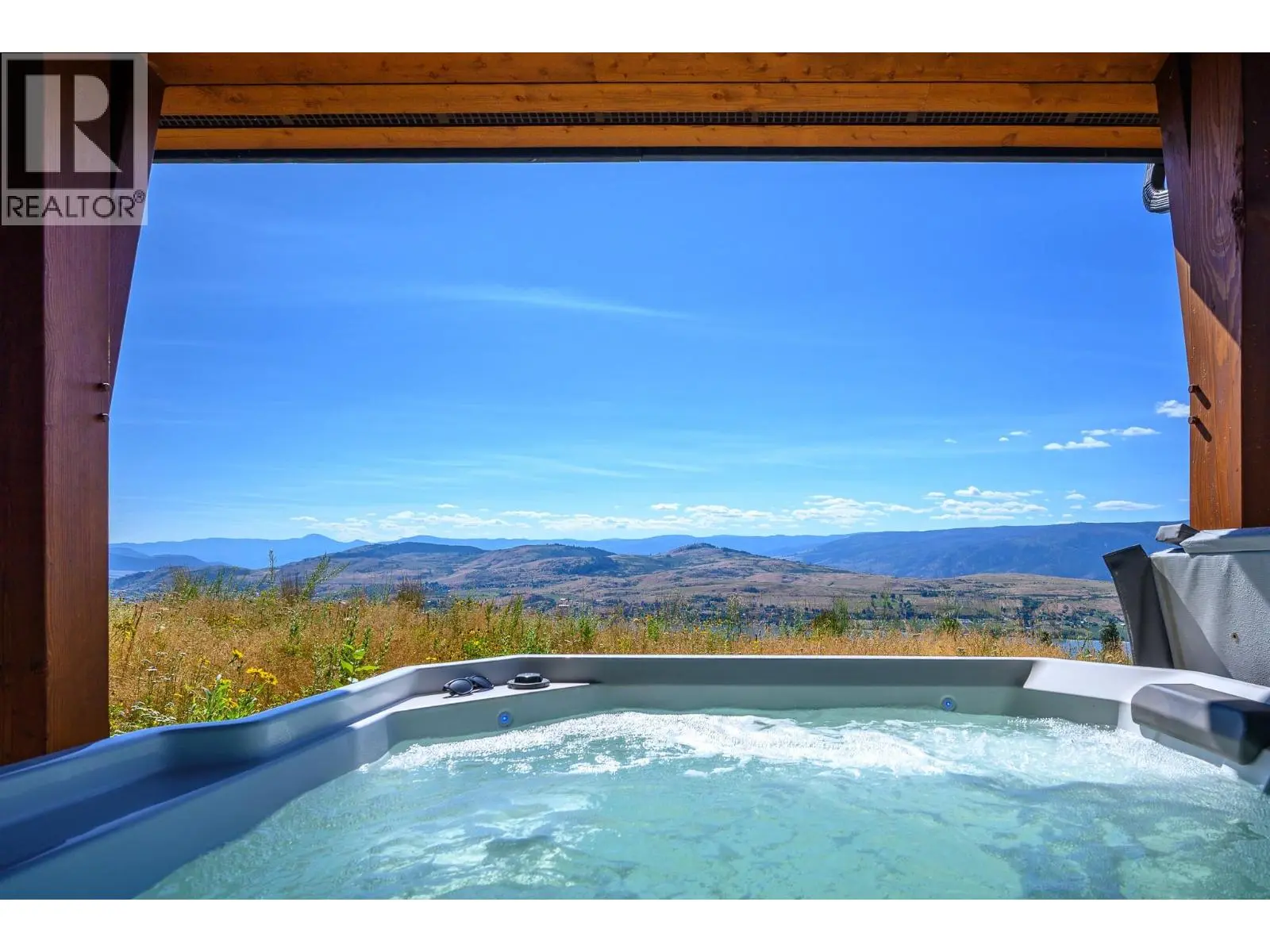 7212 Mountridge Place. Vernon, British Columbia