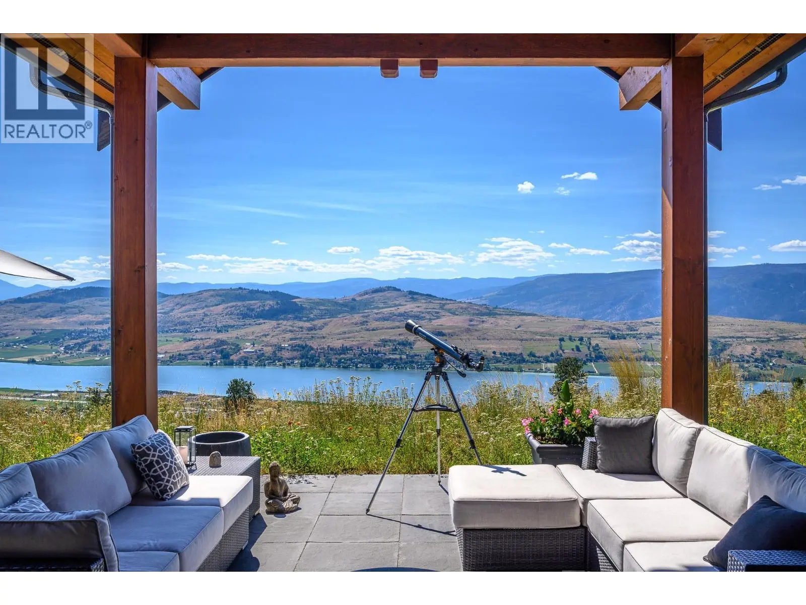 7212 Mountridge Place. Vernon, British Columbia