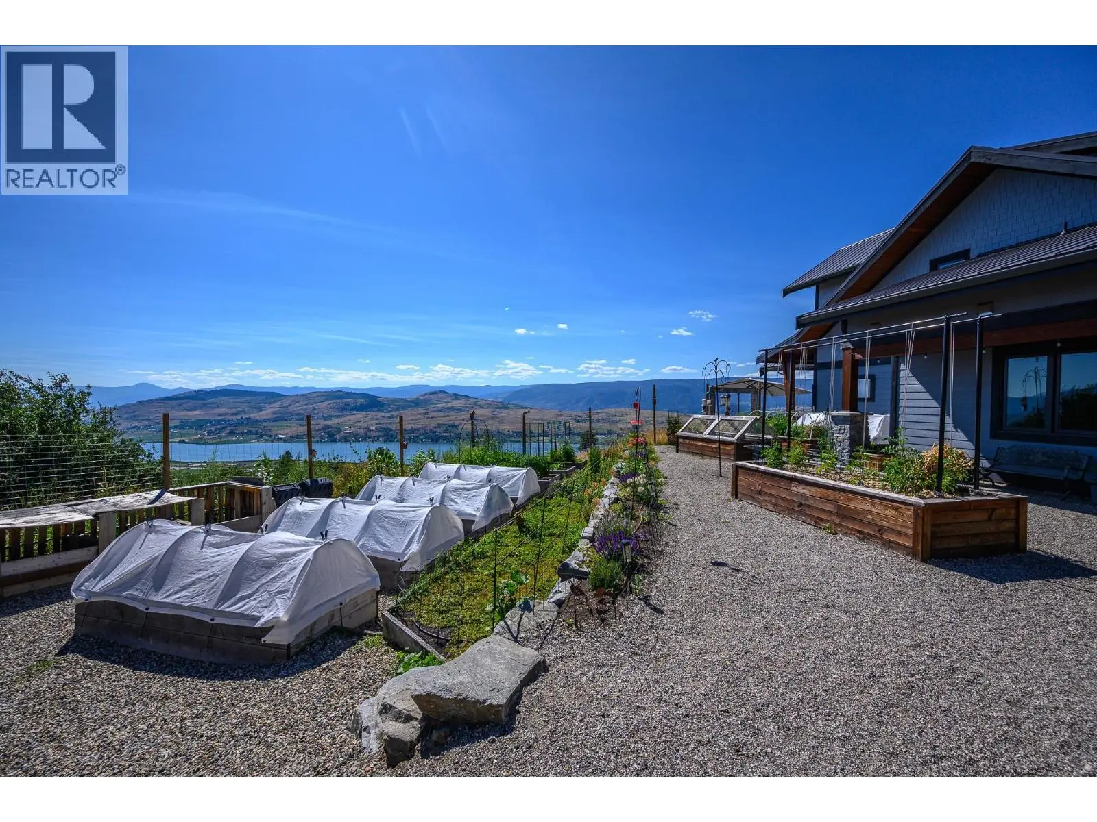 7212 Mountridge Place. Vernon, British Columbia