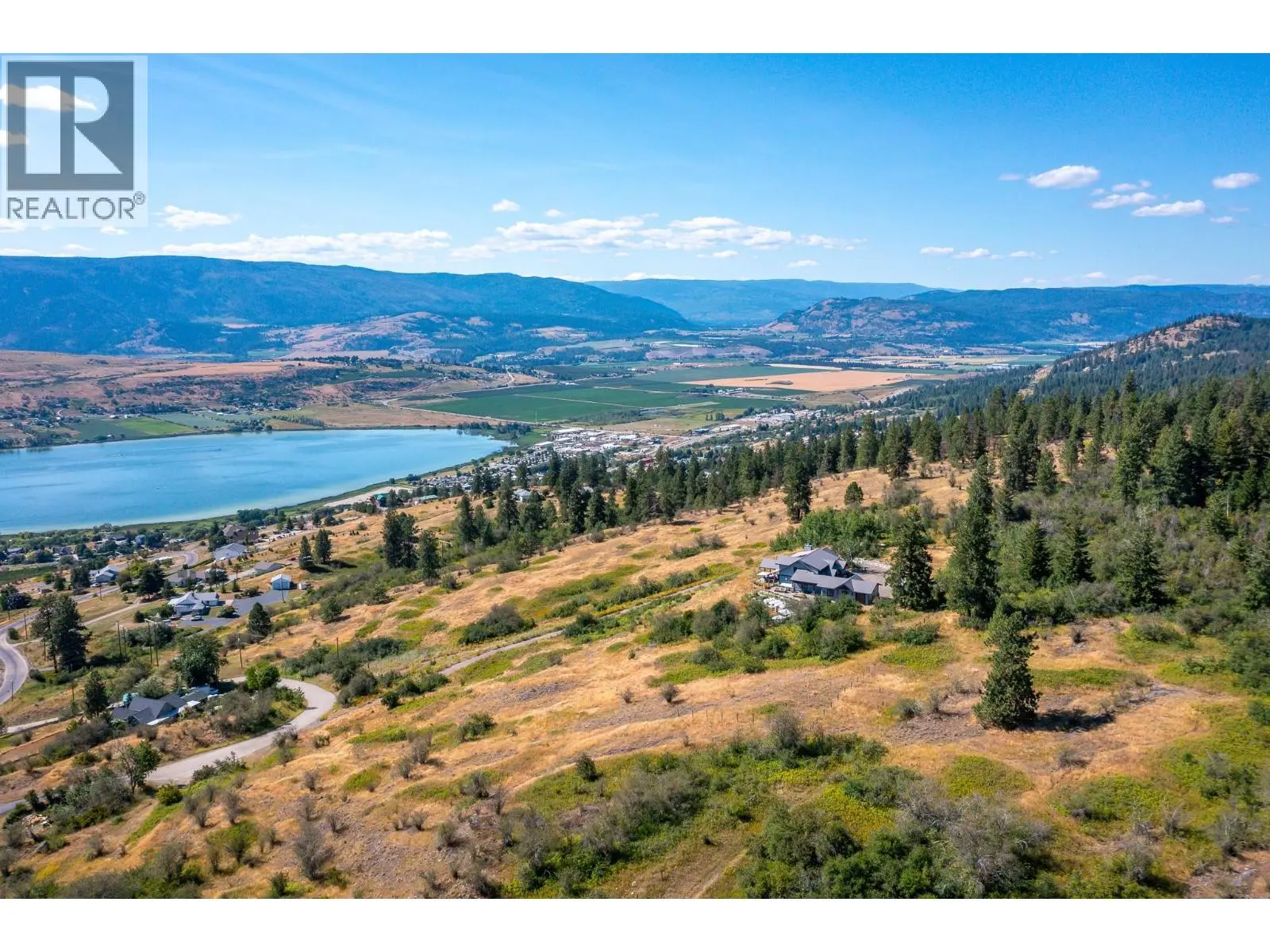 7212 Mountridge Place. Vernon, British Columbia