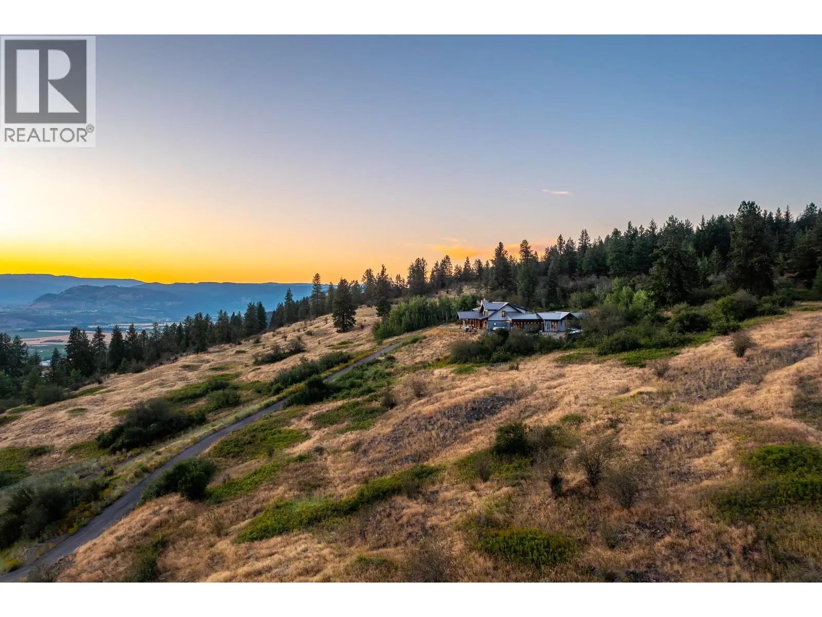 7212 Mountridge Place. Vernon, British Columbia