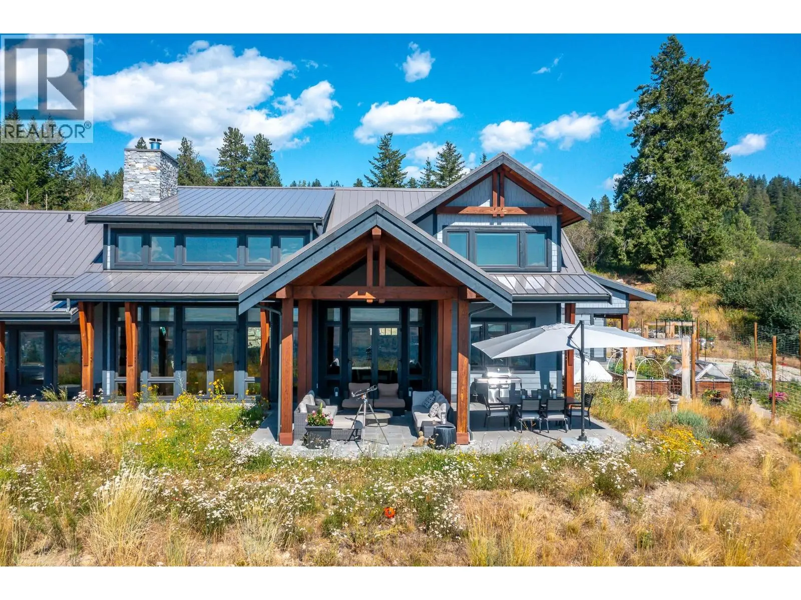 7212 Mountridge Place. Vernon, British Columbia