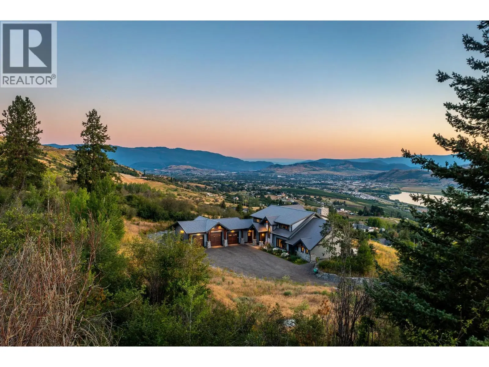 7212 Mountridge Place. Vernon, British Columbia