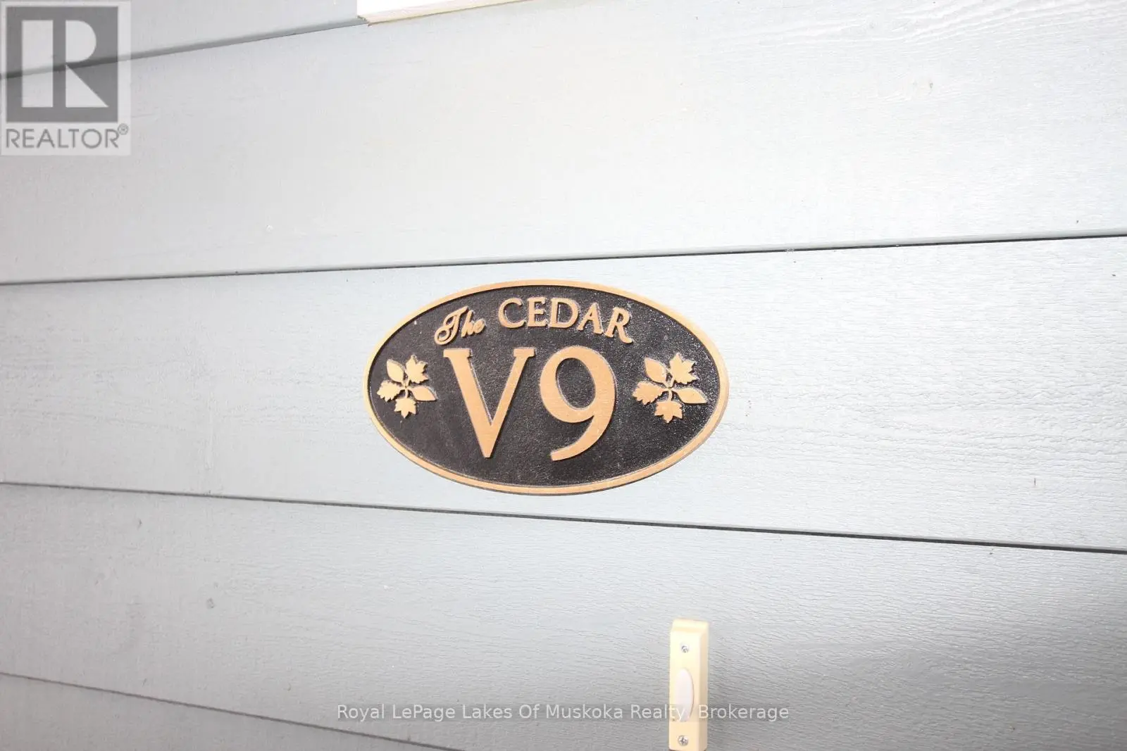 V 9, W5 - 1020 Birch Glen Road, Lake of Bays (Mclean)