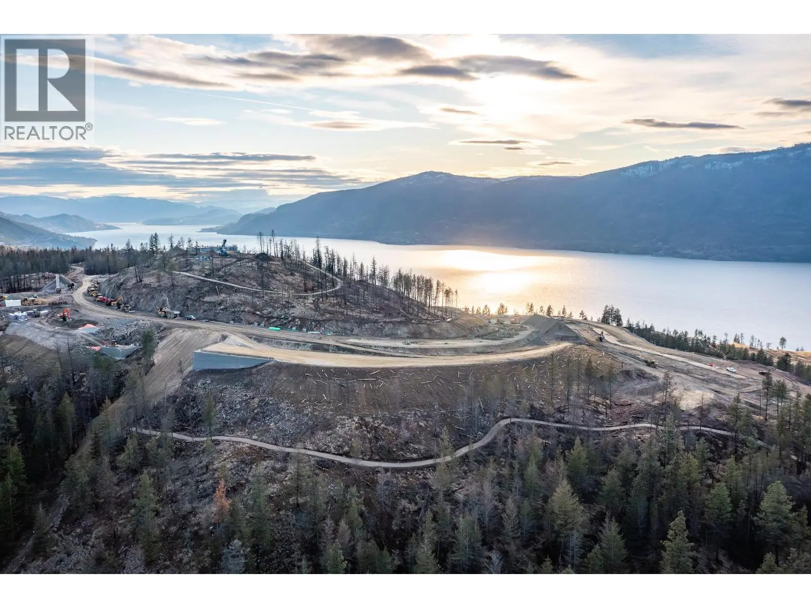 46 Beacon Hill Drive. Lake Country, British Columbia