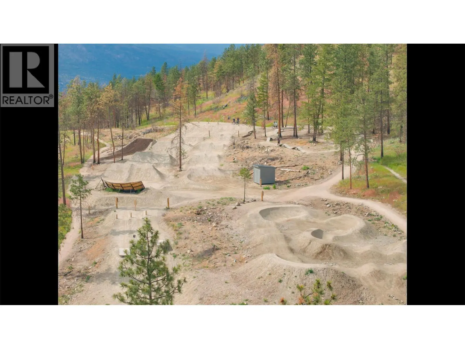 46 Beacon Hill Drive. Lake Country, British Columbia