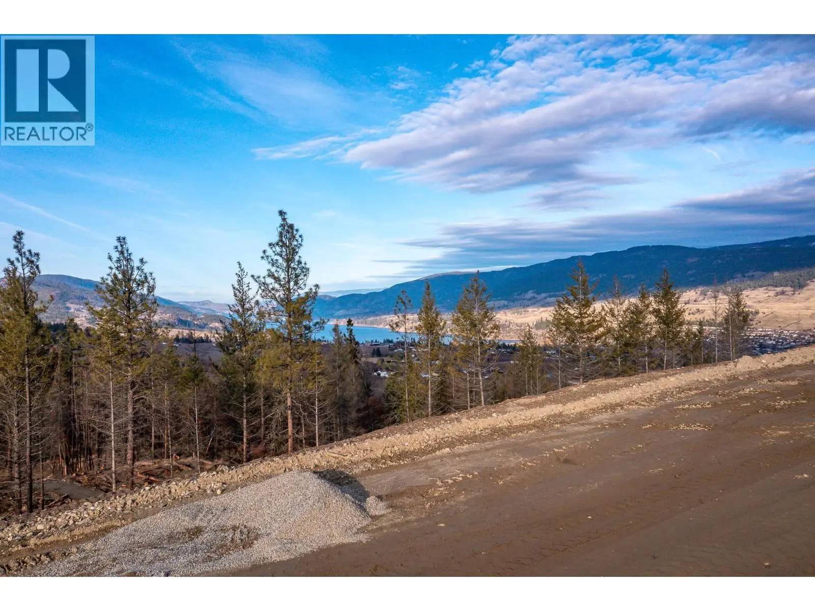 46 Beacon Hill Drive. Lake Country, British Columbia