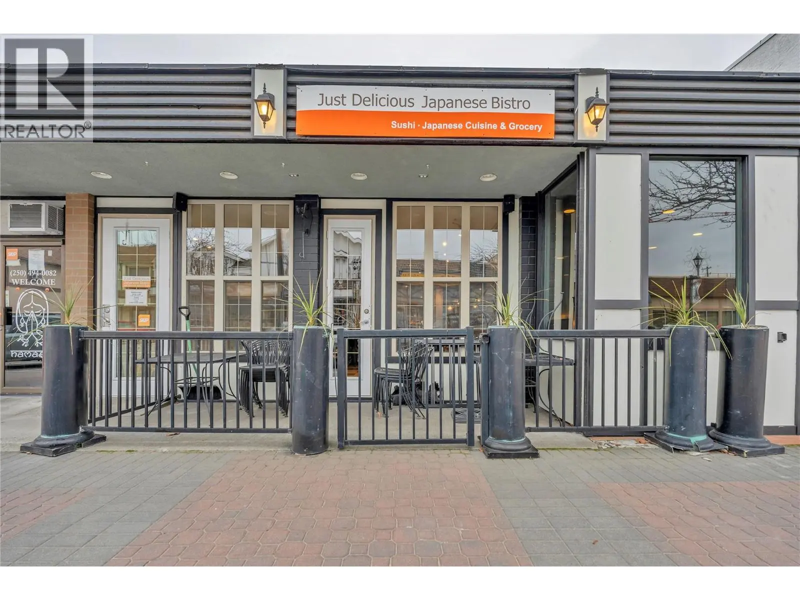 9917 Main Street. Summerland, British Columbia