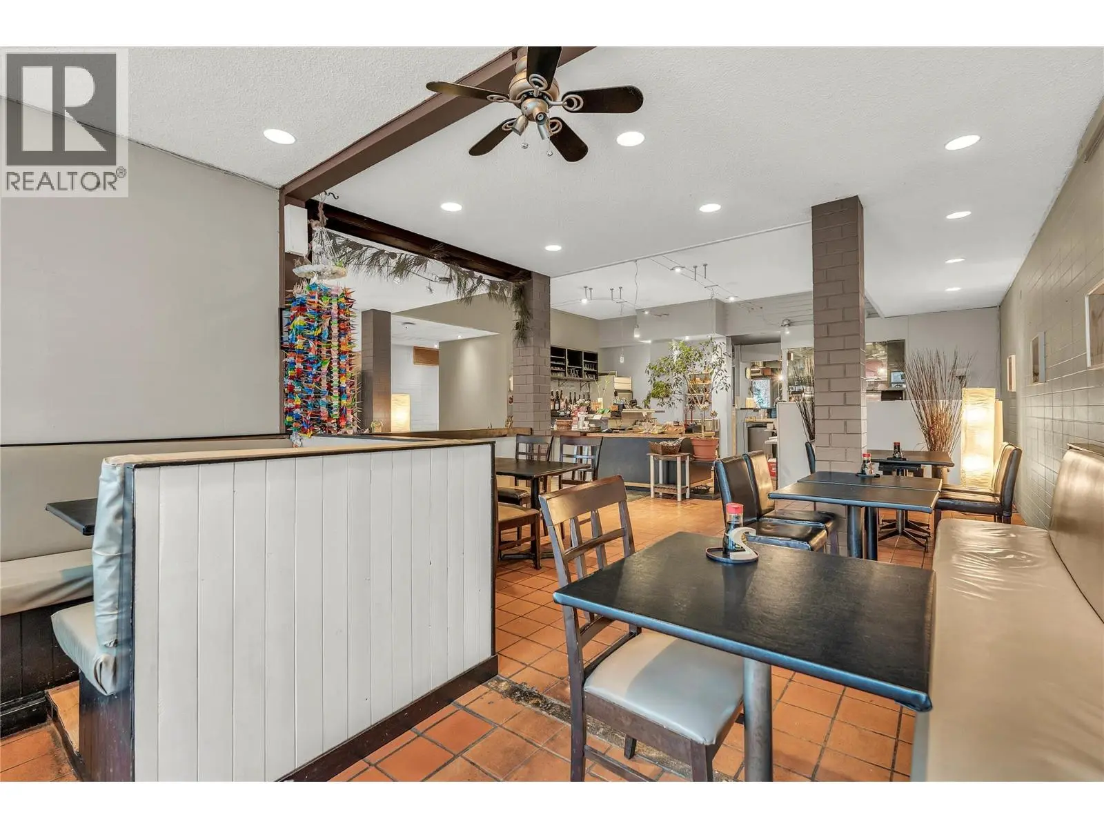 9917 Main Street. Summerland, British Columbia