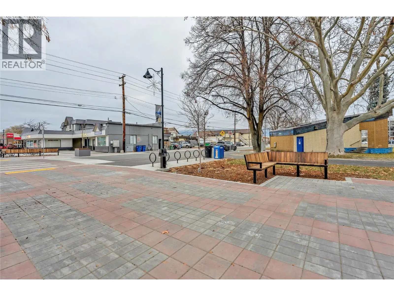 9917 Main Street. Summerland, British Columbia