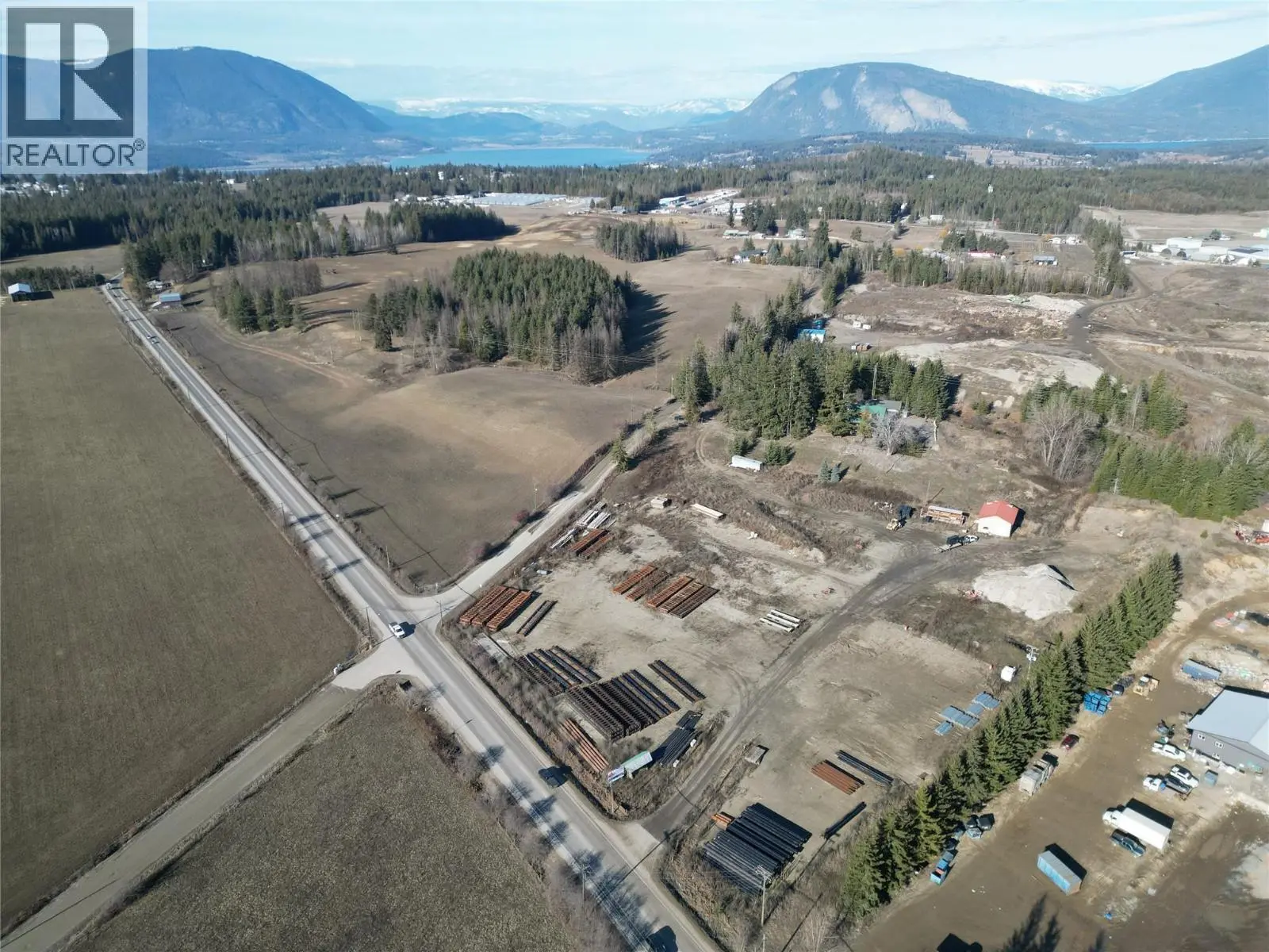 3030 40 Street Se Lot# Pl 3. Salmon Arm, British Columbia
