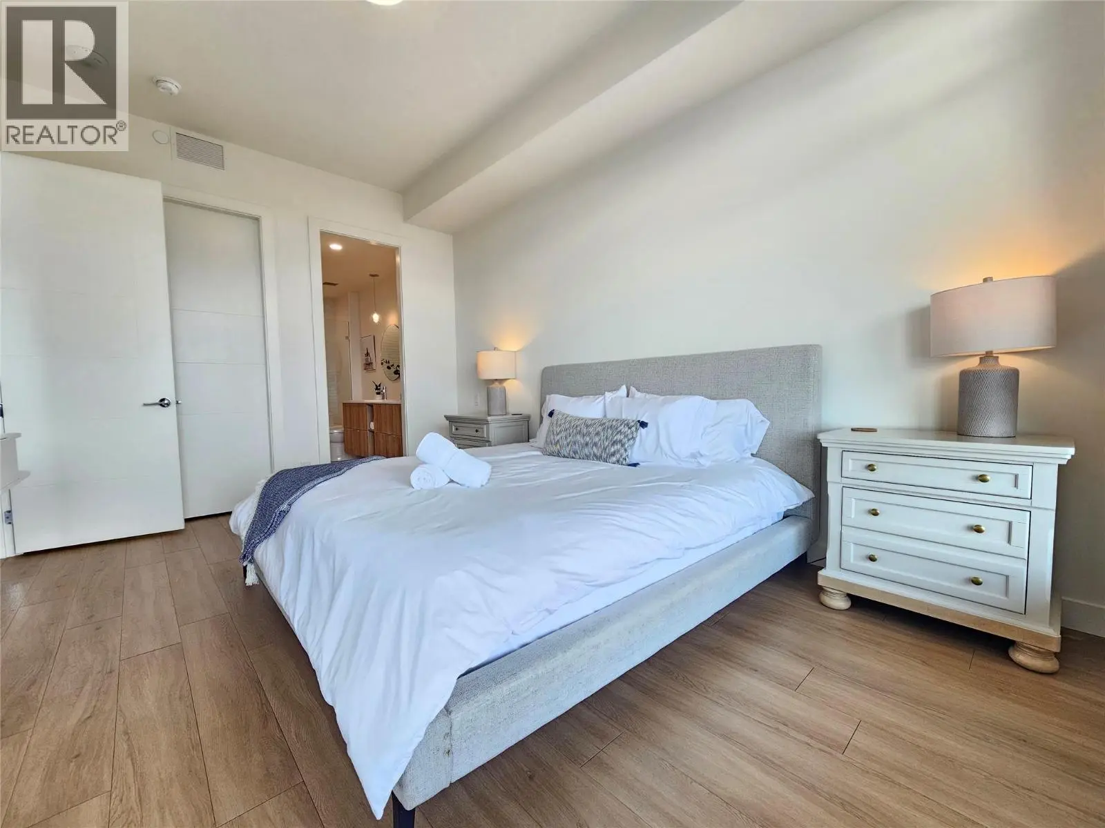 3699 Capozzi Road Unit# Ph3. Kelowna, British Columbia