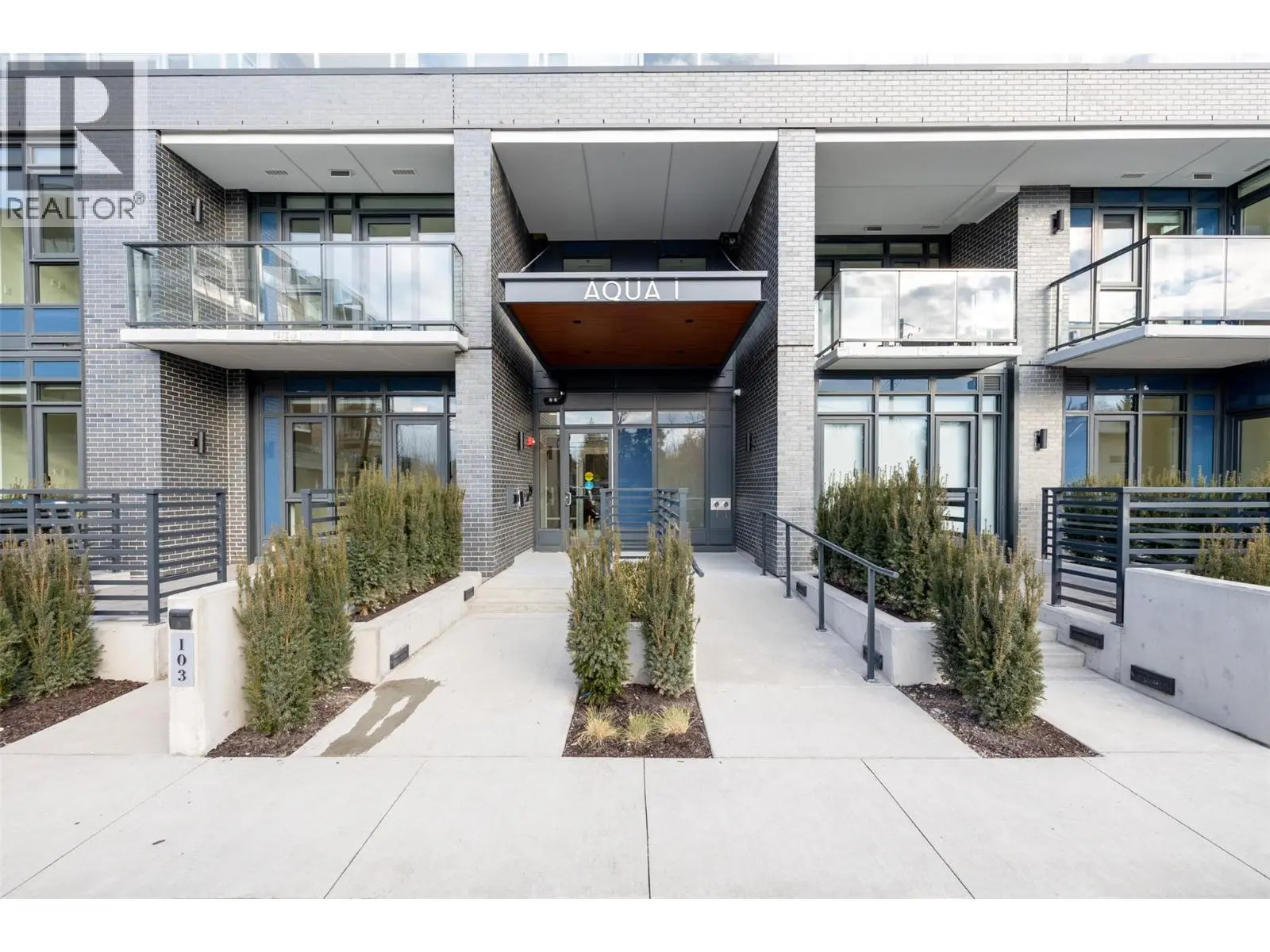 3699 Capozzi Road Unit# Ph3. Kelowna, British Columbia