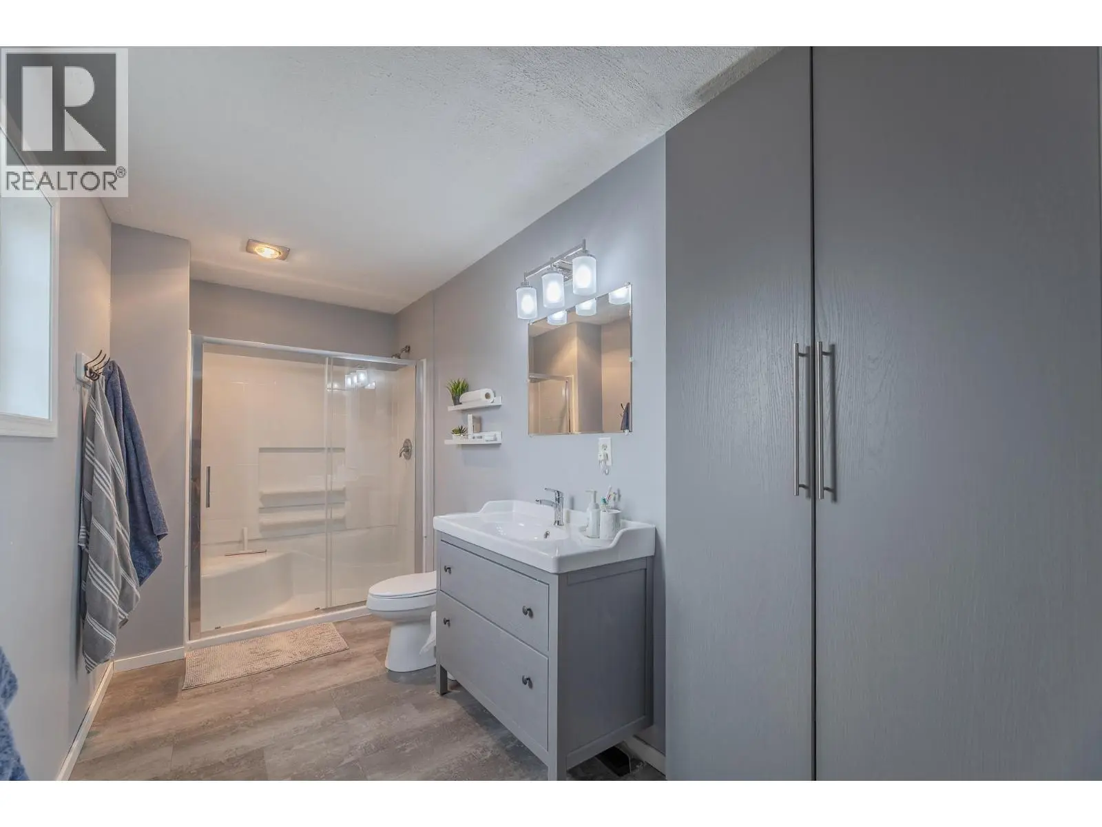 445 Road 5. Oliver, British Columbia