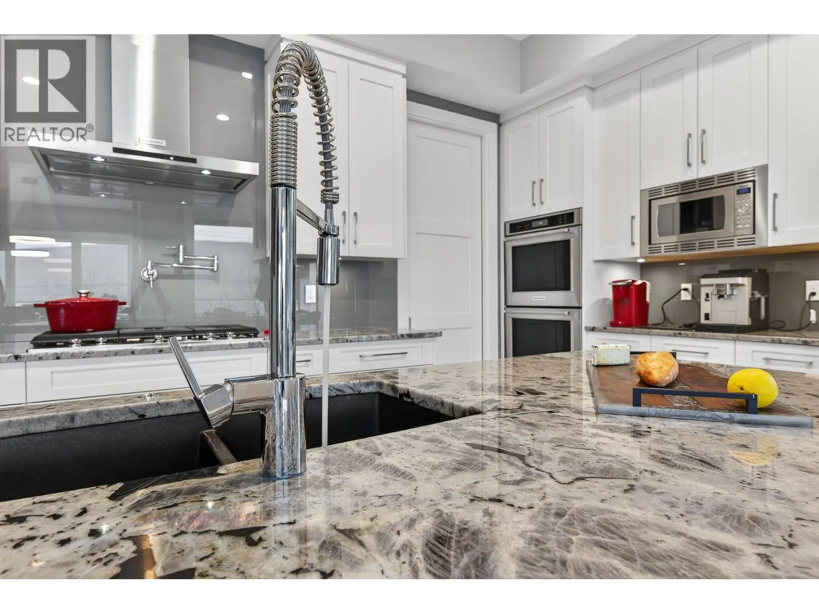 11537 Okanagan Centre Road W. Lake Country, British Columbia